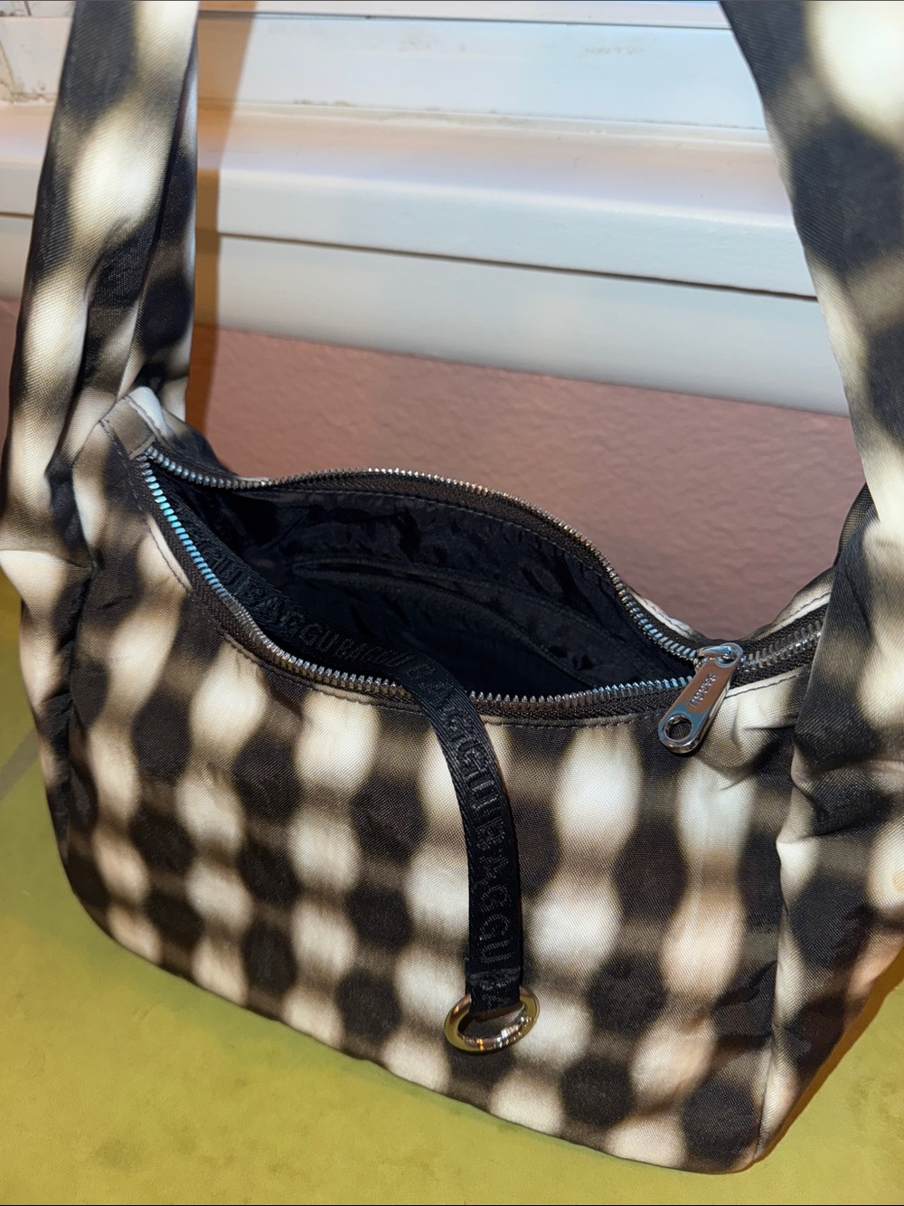 BAGGU Small Nylon Meringue Bag - Blurred Gingham - Picture 8 of 8